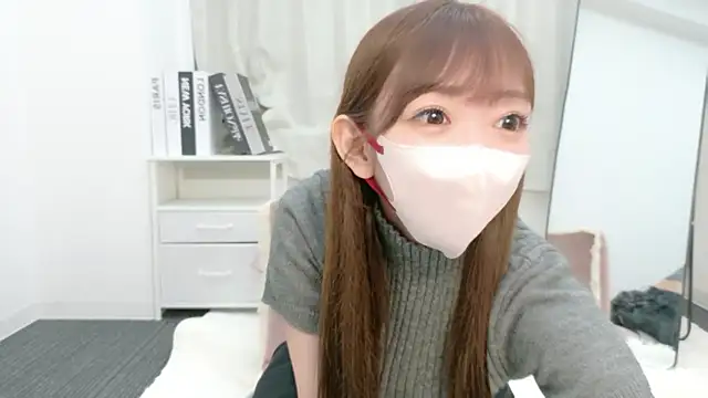 Snapshot of miuchan_v chatting on July 12, 9:44 am miuchan v online show from July 12, 9:44 am