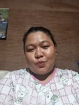 Snapshot of Glamourous_Smile16 chatting on July 11, 12:30 pm Glamourous Smile16 online show from July 11, 12:30 pm