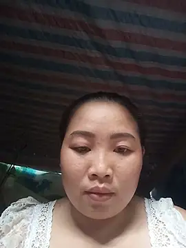 Julie-xx online show from June 26, 4:50 am
