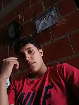 Snapshot of Rayam07 chatting on July 20, 3:47 pm Rayam07 online show from July 20, 3:47 pm
