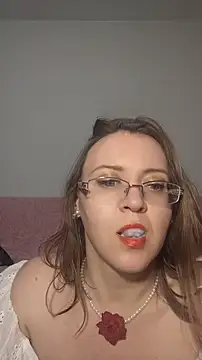 Snapshot of AriaEaston chatting on June 29, 4:29 pm AriaEaston online show from June 29, 4:29 pm