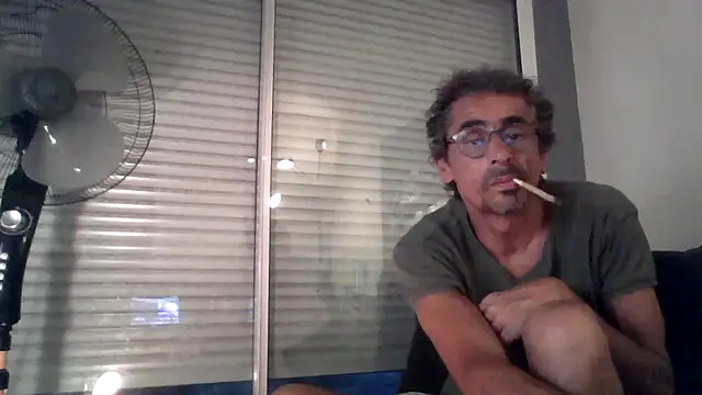 Snapshot of psilo273 chatting on July 19, 4:05 am psilo273 online show from July 19, 4:05 am