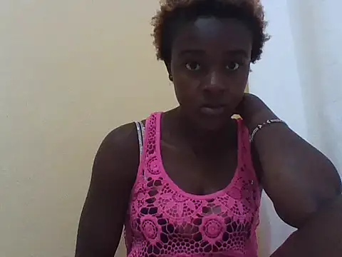 Snapshot of Sexxyy-Lizz chatting on June 30, 3:35 pm Sexxyy-Lizz online show from June 30, 3:35 pm