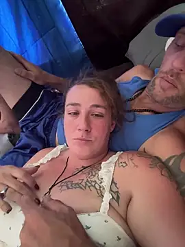 thespontaneouscouple42069 online show from June 28, 4:13 pm
