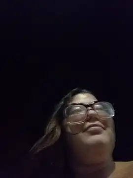 Snapshot of tudiabla06 chatting on July 19, 1:31 am tudiabla06 online show from July 19, 1:31 am