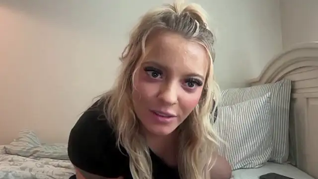 TheValerieMae online show from June 29, 9:59 pm