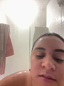 Snapshot of paloma_24 chatting on July 16, 11:33 pm paloma 24 online show from July 16, 11:33 pm