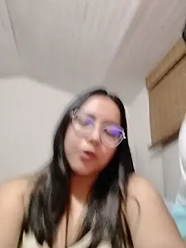 Snapshot of nanamisum chatting on July 1, 4:47 am nanamisum online show from July 1, 4:47 am