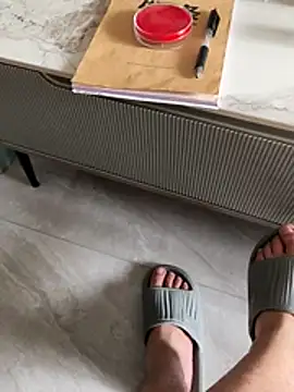 ZEROO7788 online show from July 9, 7:23 am