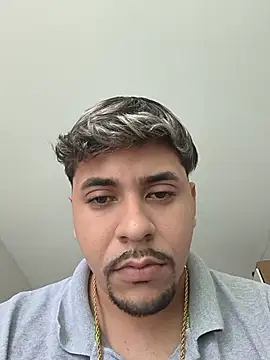 Snapshot of Jeff_bala027 chatting on July 18, 5:28 pm Jeff bala027 online show from July 18, 5:28 pm