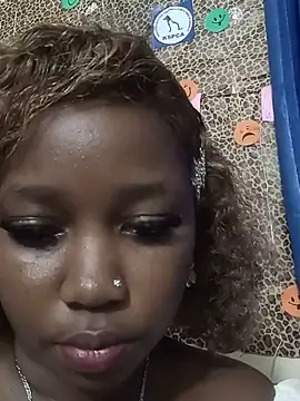 Snapshot of Vina_Etty chatting on July 1, 8:41 pm Vina Etty online show from July 1, 8:41 pm