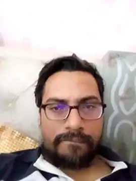 Snapshot of rajkink89 chatting on July 8, 12:59 am rajkink89 online show from July 8, 12:59 am