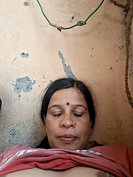 Snapshot of neeru190 chatting on July 12, 5:20 am neeru190 online show from July 12, 5:20 am