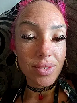 Snapshot of Xobabexx chatting on July 2, 7:58 am Xobabexx online show from July 2, 7:58 am