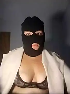 becksbeca online show from July 3, 2:29 am