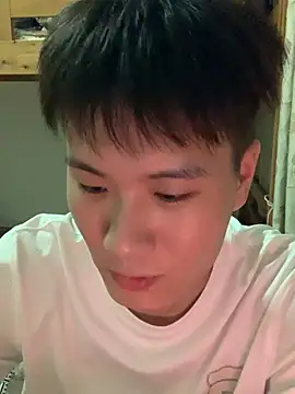 Snapshot of Barry__8888 chatting on July 3, 12:33 pm Barry 8888 online show from July 3, 12:33 pm