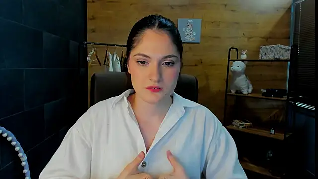 ReneeeKing online show from July 13, 1:58 pm