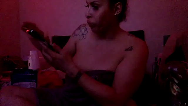 Snapshot of imisamoore69 chatting on September 8, 6:40 pm imisamoore69 online show from September 8, 6:40 pm