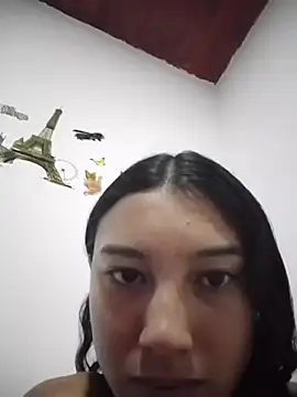 Snapshot of LilyMillers_ chatting on July 21, 9:28 pm LilyMillers online show from July 21, 9:28 pm