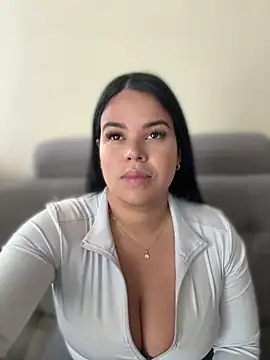 AliceStarshine online show from April 8, 12:38 pm