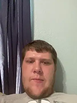 Snapshot of Eric_23_23 chatting on July 9, 9:41 pm Eric 23 23 online show from July 9, 9:41 pm