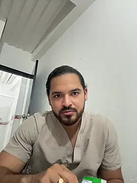 Snapshot of Efren_Fernandez chatting on July 25, 2:09 am Efren Fernandez online show from July 25, 2:09 am