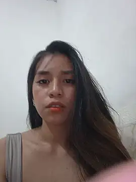 Snapshot of kylieathena chatting on July 8, 7:02 am kylieathena online show from July 8, 7:02 am