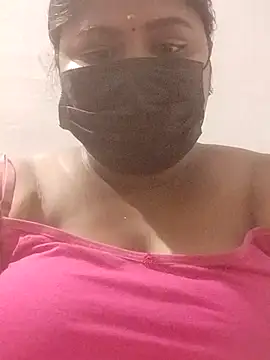Sexy Layanya online show from August 3, 11:59 am