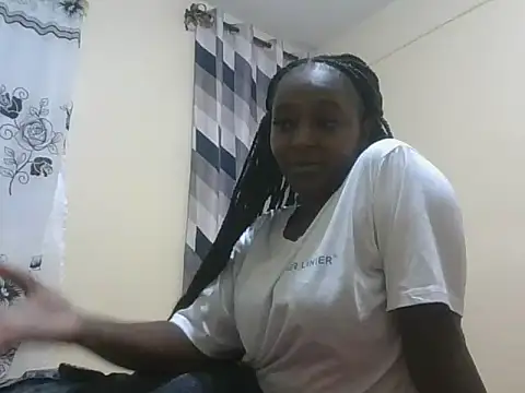 Snapshot of Pretty_girrll chatting on July 5, 2:13 pm Pretty girrll online show from July 5, 2:13 pm