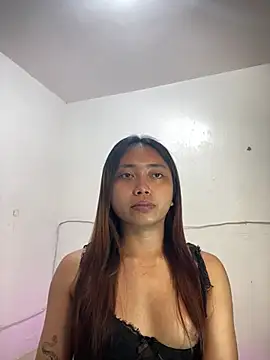 Snapshot of urslutgian chatting on July 17, 6:57 pm urslutgian online show from July 17, 6:57 pm