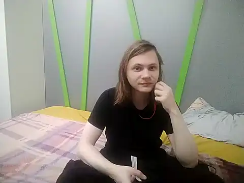 Snapshot of Aksiturat chatting on July 14, 10:59 pm Aksiturat online show from July 14, 10:59 pm