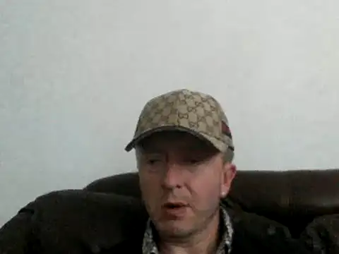 Snapshot of KingOfCumalott chatting on July 6, 11:29 am KingOfCumalott online show from July 6, 11:29 am