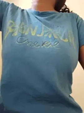 Snapshot of Sexyneera chatting on July 27, 3:35 am Sexyneera online show from July 27, 3:35 am