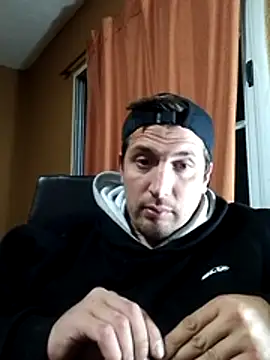 Snapshot of Goncaitox chatting on July 7, 6:47 am Goncaitox online show from July 7, 6:47 am