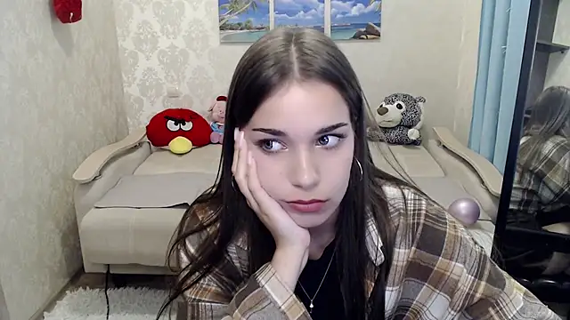 Snapshot of cool_girlwe chatting on July 7, 9:35 am cool girlwe online show from July 7, 9:35 am