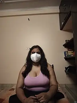 Snapshot of Tasty_Bunnyy chatting on July 15, 6:46 pm Tasty Bunnyy online show from July 15, 6:46 pm
