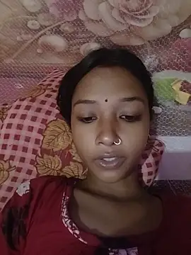 Snapshot of Desi_doll2007 chatting on July 7, 8:57 pm Desi doll2007 online show from July 7, 8:57 pm