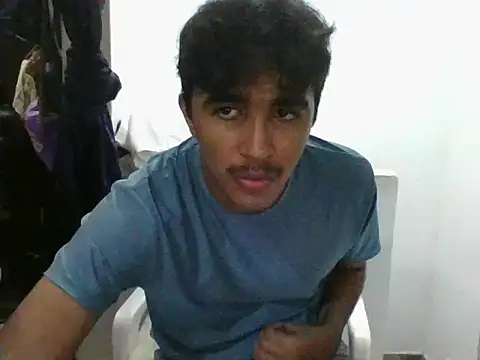 Snapshot of AlessCartagena chatting on July 8, 12:59 am AlessCartagena online show from July 8, 12:59 am