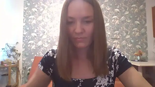 Snapshot of Alice_Fidget chatting on July 10, 9:12 am Alice Fidget online show from July 10, 9:12 am