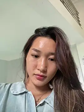 SweetLily- online show from July 13, 6:38 am