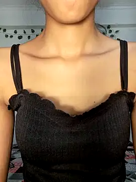Snapshot of sexy_parul8 chatting on July 24, 8:07 pm sexy parul8 online show from July 24, 8:07 pm