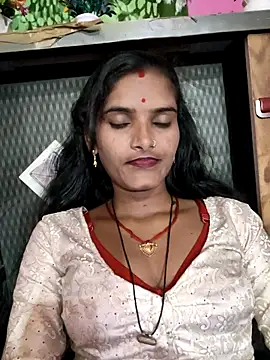 Cute shivangi825 online show from July 11, 3:37 pm