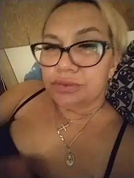 Snapshot of Milena7711 chatting on July 12, 7:49 pm Milena7711 online show from July 12, 7:49 pm
