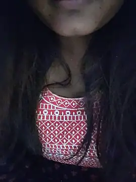 Snapshot of Rashmi-cute chatting on August 4, 5:15 pm Rashmi-cute online show from August 4, 5:15 pm