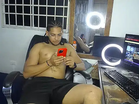 juanrouse online show from July 13, 4:26 am