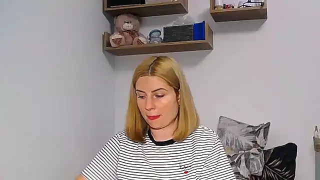 alisenties online show from December 1, 3:28 pm