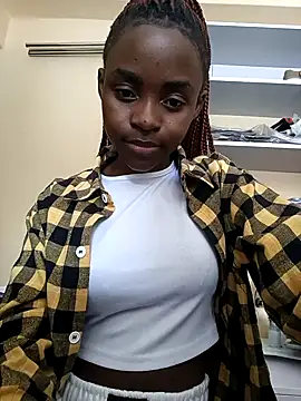 Snapshot of kemmy_sweet chatting on July 13, 1:14 pm kemmy sweet online show from July 13, 1:14 pm