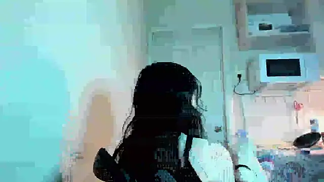 Snapshot of Honey_Mollyy chatting on July 15, 10:04 pm Honey Mollyy online show from July 15, 10:04 pm