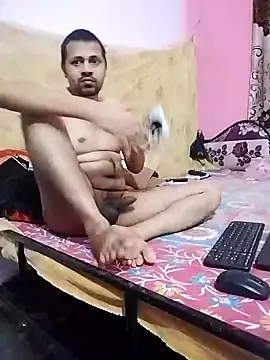 Snapshot of krvinay39 chatting on October 8, 8:56 am krvinay39 online show from October 8, 8:56 am