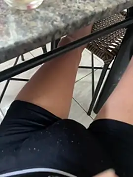 magaahott online show from August 3, 11:48 am